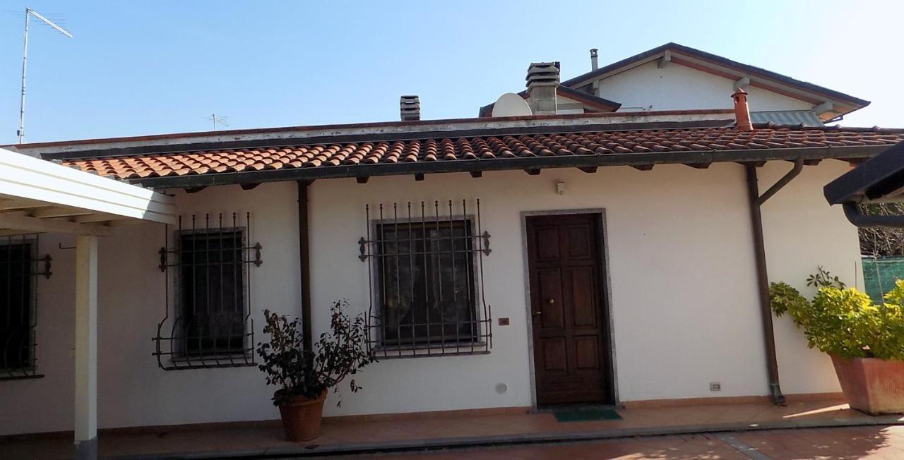 Casa Nuccia Gentili David Aparthotel Marina di Massa Bagian luar foto