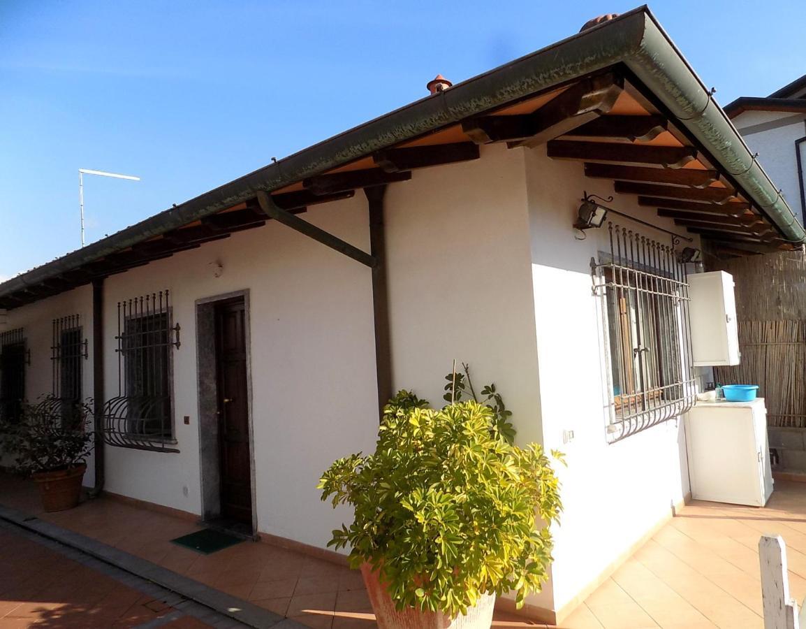 Casa Nuccia Gentili David Aparthotel Marina di Massa Bagian luar foto